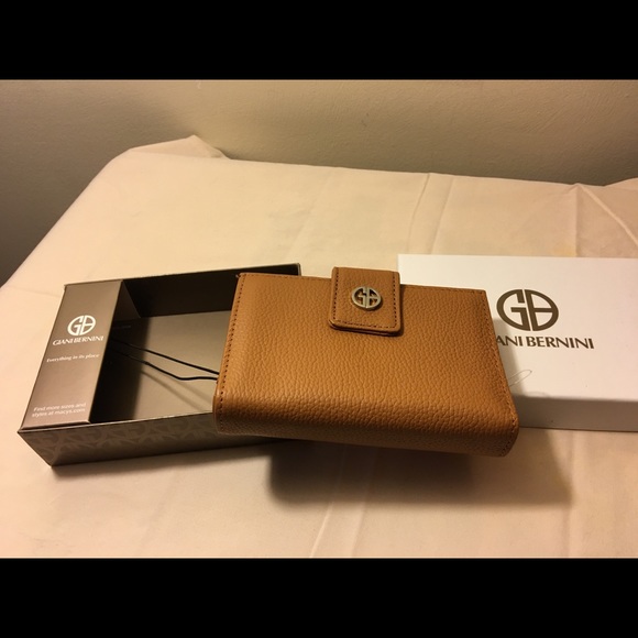 Wallet - Picture 4 of 8